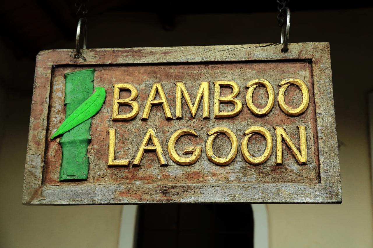 Bamboo Lagoon Backwater Front Resort Alappuzha Exterior foto